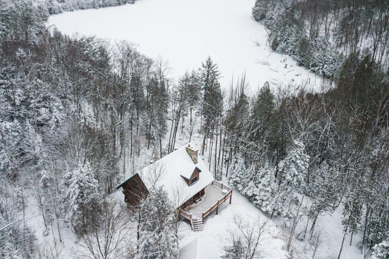 Domaine La Cedriere Villa Grenville-Sur-La-Rouge Exterior photo